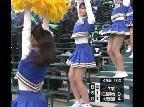 【衝撃に瞬間】ホントにTVなのか！甲子園の中継映像に現役女子校生チアリーディングの美少女のパンチラ映り込みｗｗｗｗｗｗのトップ画像