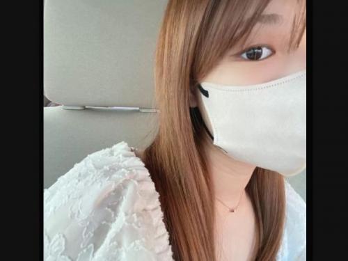 【自撮り女子】ギャップ萌え♡清純ルックスのスレンダー美少女が肉便器感満載の猥褻美乳ヌードを投下ｗｗｗのトップ画像