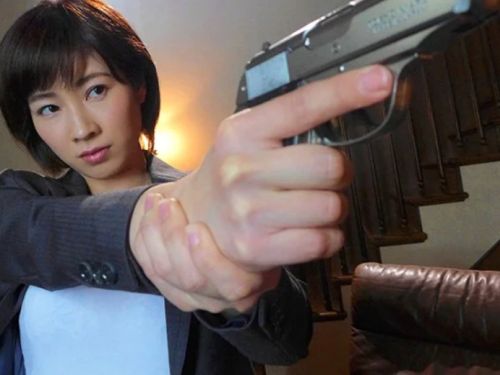 【奥田咲】特殊捜査官の美人妻が巨乳オッパイの極上ボディを拘束されて輪姦レイプでアクメ墜ち！のトップ画像