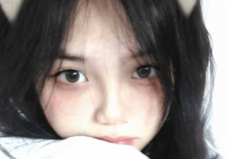 【ハメ撮りあり】高校卒業したばっかの美少女、4万円で体を売るも買われまくってしまう…のトップ画像